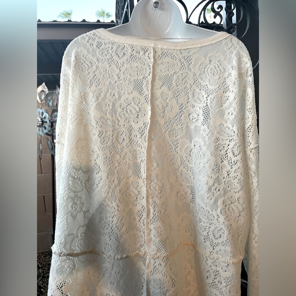 Free People Oversized Crochet Lace Eyelet Sweater Sweatshirt Long Sleeve Top S P - Picture 5 of 16